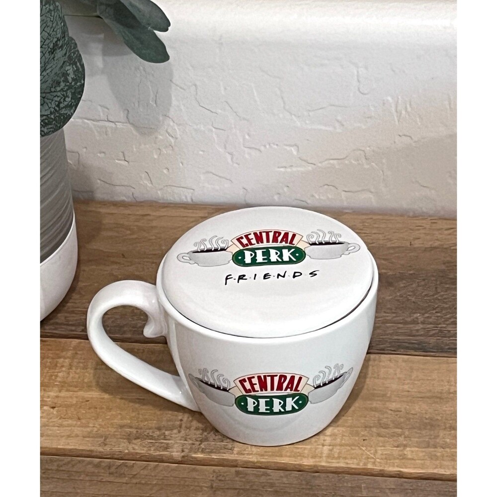 Friends Central Perk Cappuccino Mug with Lid White Ceramic Coffee Tea Cup 10oz - Picture 2 of 5
